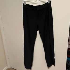 Athleta Pants. Black. Size 10